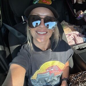 Meet your Posher, Chelsea